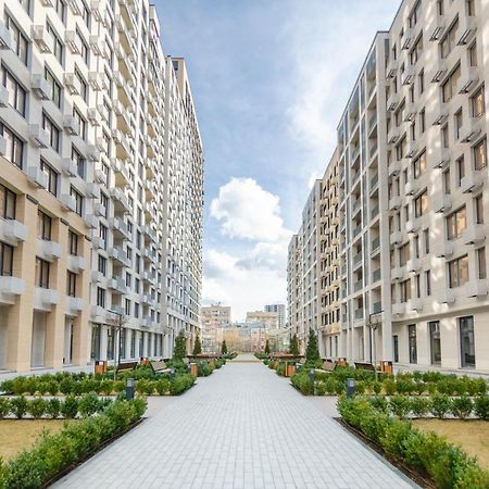 Petrovdom 166-3B In Beautiful Apartments In Rc "Yaroslaviv Grad" Kiev Eksteriør billede