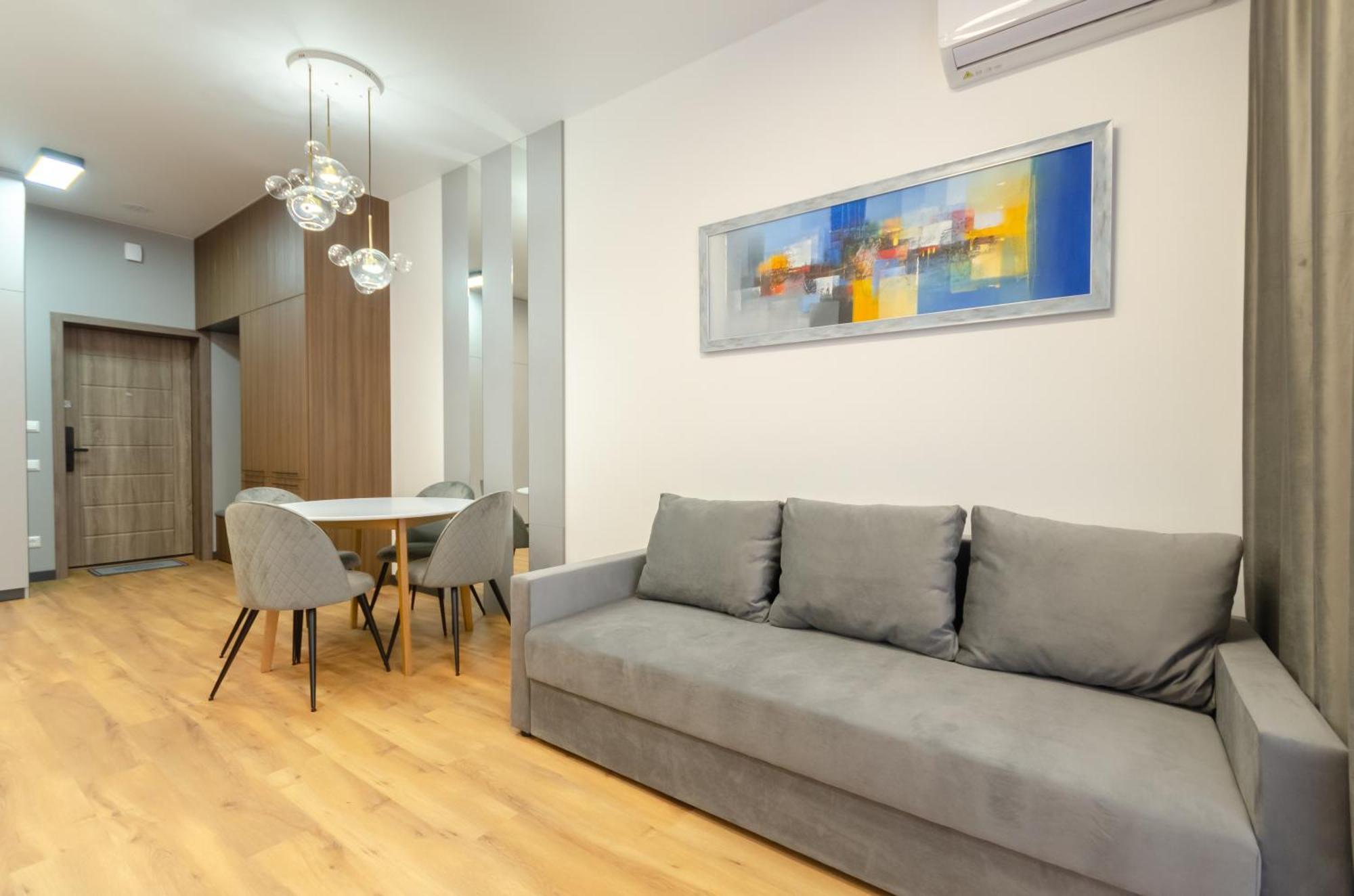 Petrovdom 166-3B In Beautiful Apartments In Rc "Yaroslaviv Grad" Kiev Eksteriør billede